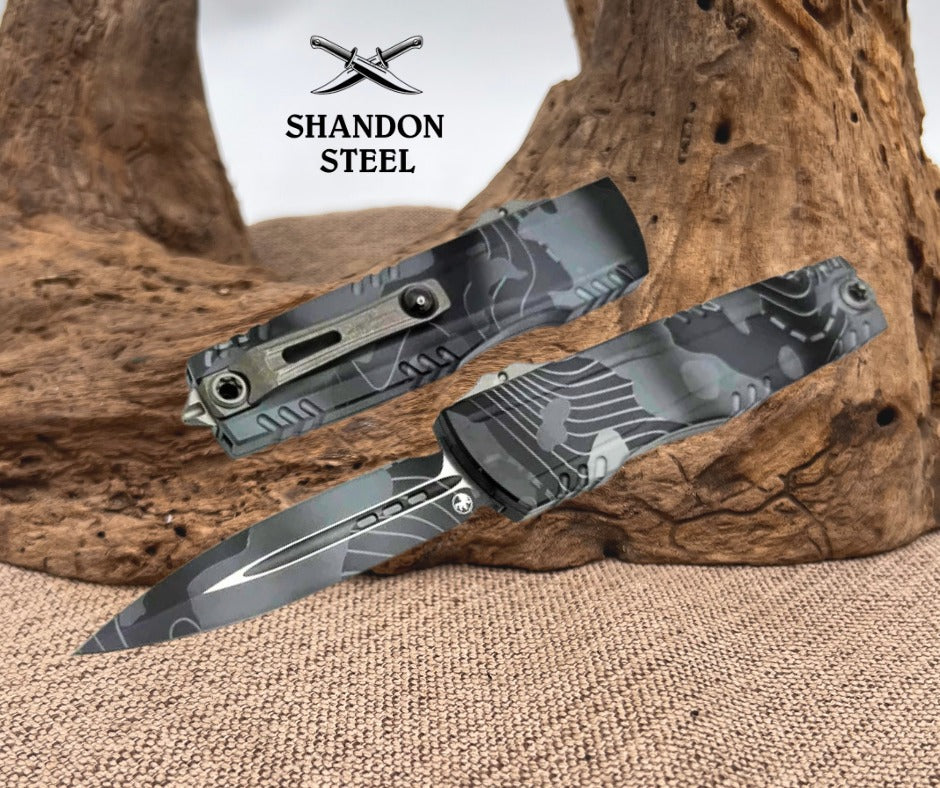 Microtech Luminary D/E Topographic Urban Camo Signature Series 1270-1TPUCS