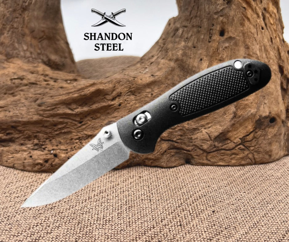 Benchmade Mini Griptilian® | Black Grivory® | Drop-point 556-S30V