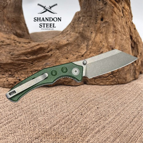 SENCUT Clout Thumb Stud Knife Green Canvas Micarta Handle (2.99" Gray Stonewashed D2 Blade) S26031-2