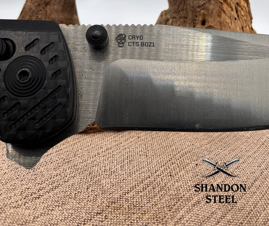 SOG Terminus XR CRYO CTS-BDZ1 Carbon Fiber Handle Flipper Folding Knife (19)