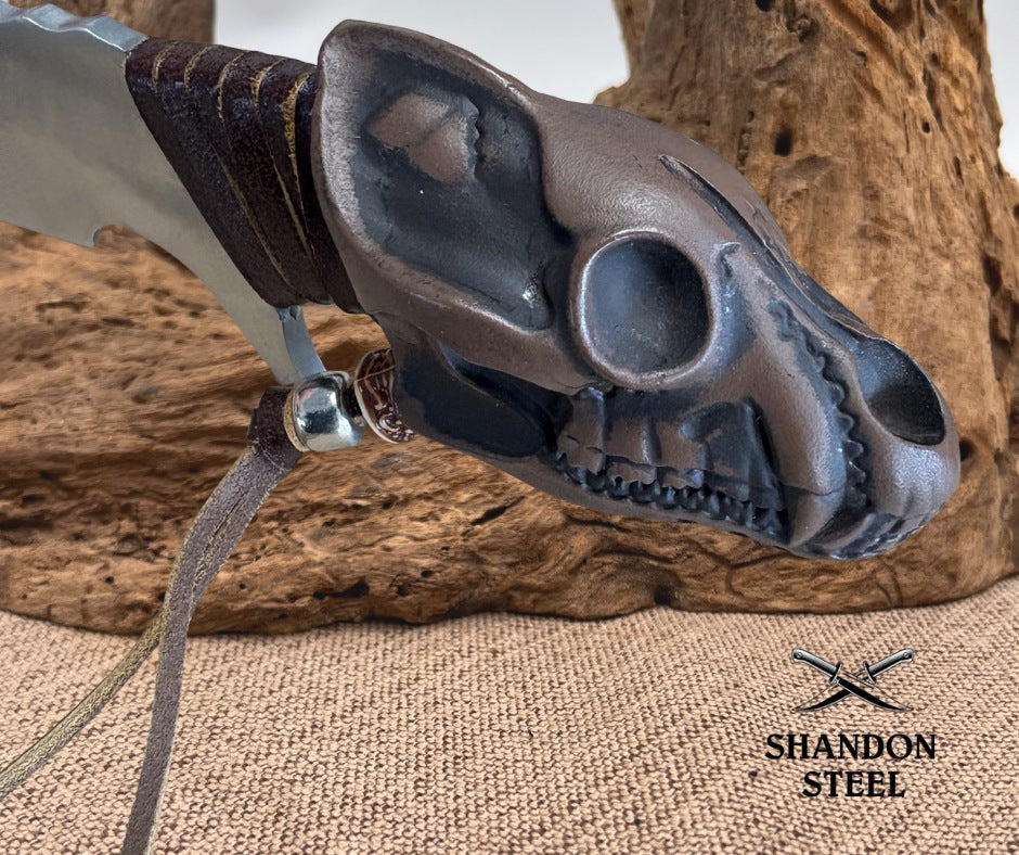 Skull Hunter United Cutlery UC1147 Fixed Blade Knife W/Leather Sheath and Box