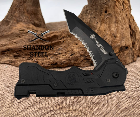 Smith & Wesson First Response Rescue A/ Folding Pocket Knife 911B Serrated (29)