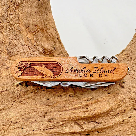 Souvenir 9-Tool Multi-Tool Pocket Knife Wooden Amelia Island, Florida (162)