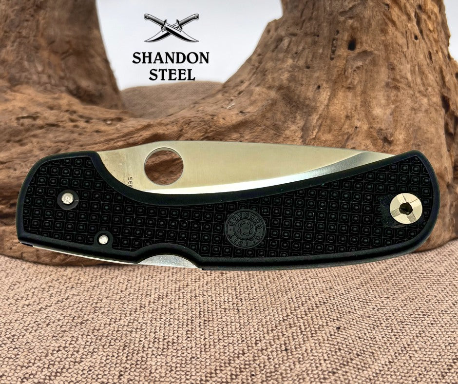 Spyderco Lightweight Wayne Goddard Folding Knife ATS 55 Lockback Pocket Knife (32)