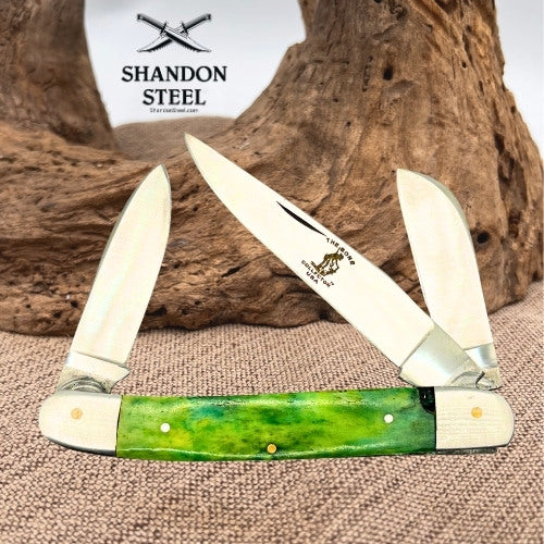 The Bone Collector Large 3-Blade Stockman Green Bone Folding Pocket Knife (129)
