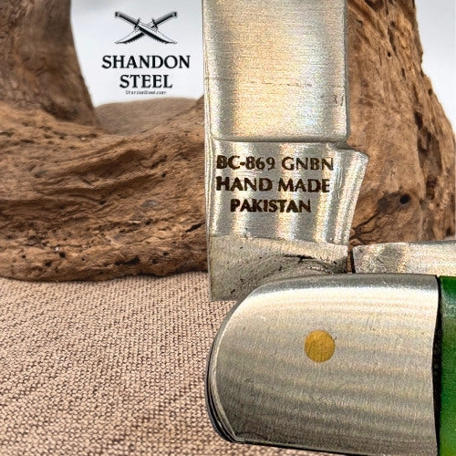 The Bone Collector Large 3-Blade Stockman Green Bone Folding Pocket Knife (129)