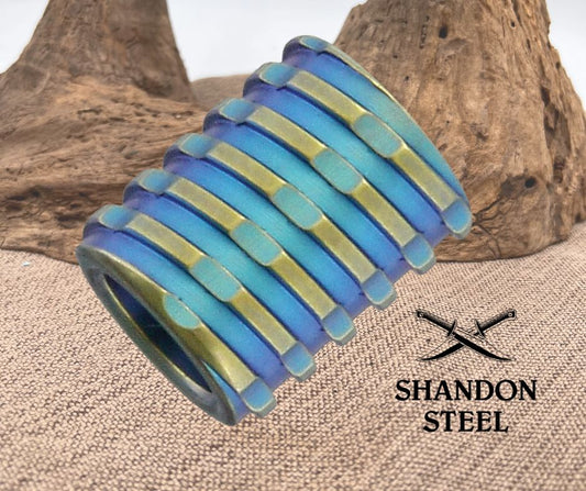 We Knife Titanium Bead Blue WEA02C