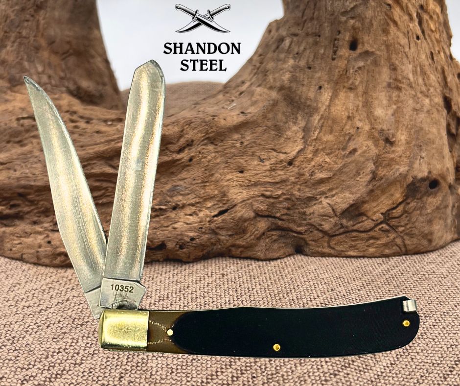 Mustang 10352 Trapper 2 Blade Folding Pocket Knife Sawcut Delrin Tweezer (112)