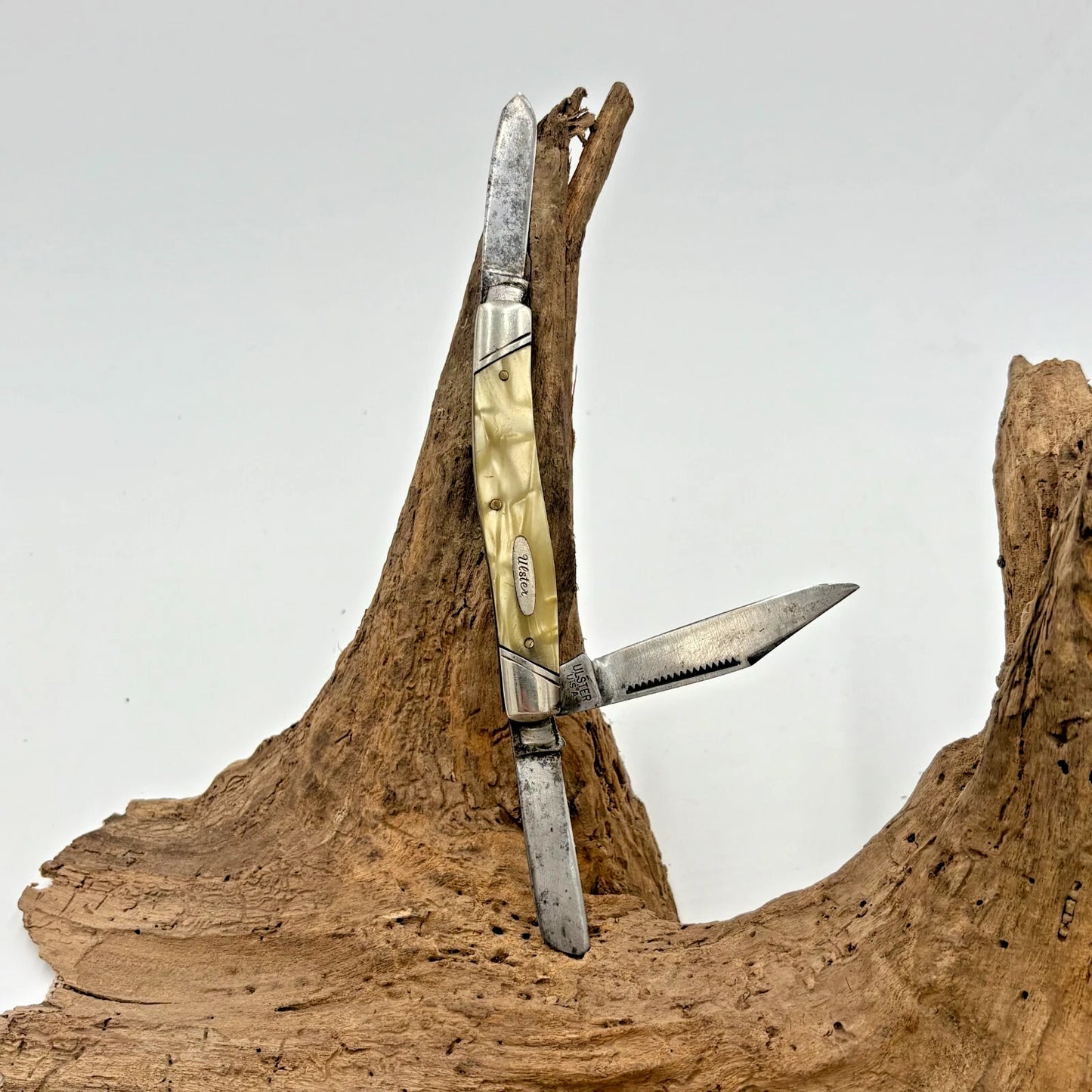 ULSTER VINTAGE MADE IN USA LONG PULL 3 BLADE STOCKMAN POCKET KNIFE (224)