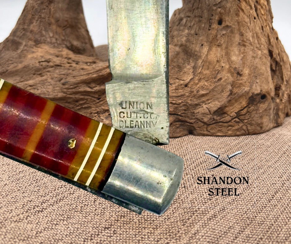 Union Cutlery Olean, NY USA Slimline Trapper Candy Stripe Pocket Knife (44)