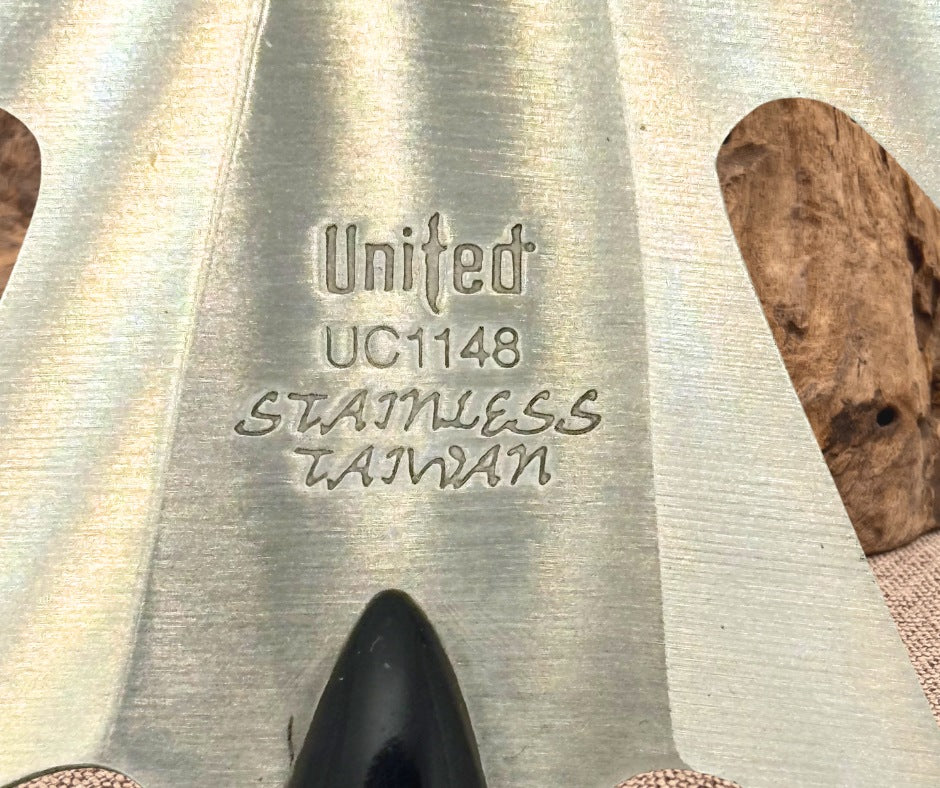 United Dragon Tooth Dagger  Overall Length 6-3/8"  With Sheath New in Box UC1148