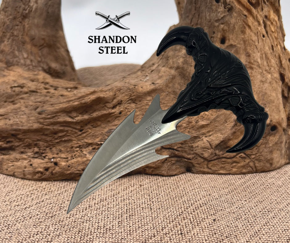 United Dragon Tooth Dagger  Overall Length 6-3/8"  With Sheath New in Box UC1148