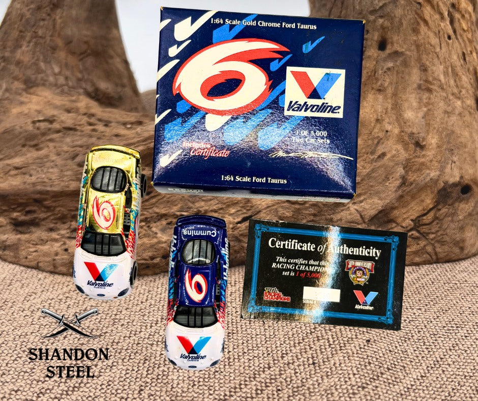 1998 Racing Champions Mark Martin #6 Valvoline Ford Taurus 2 Car Set #2860/5000
