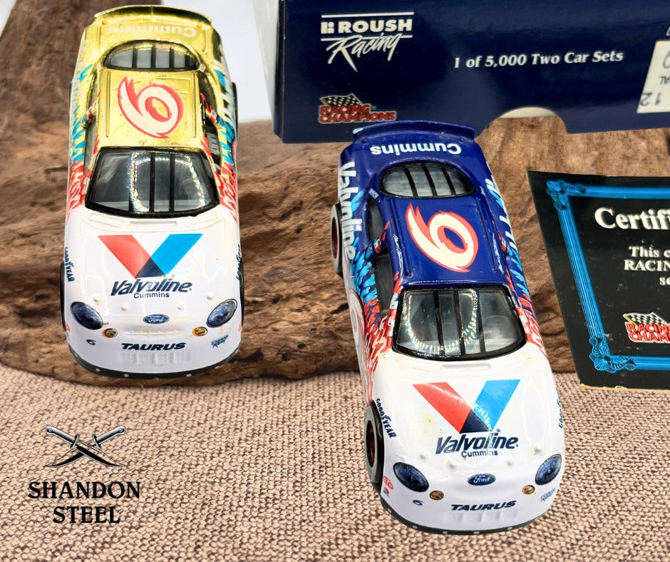 1998 Racing Champions Mark Martin #6 Valvoline Ford Taurus 2 Car Set #2860/5000