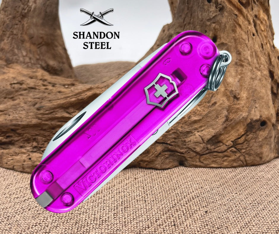 Victorinox Classic SD Cupcake Dream VN06223T5G