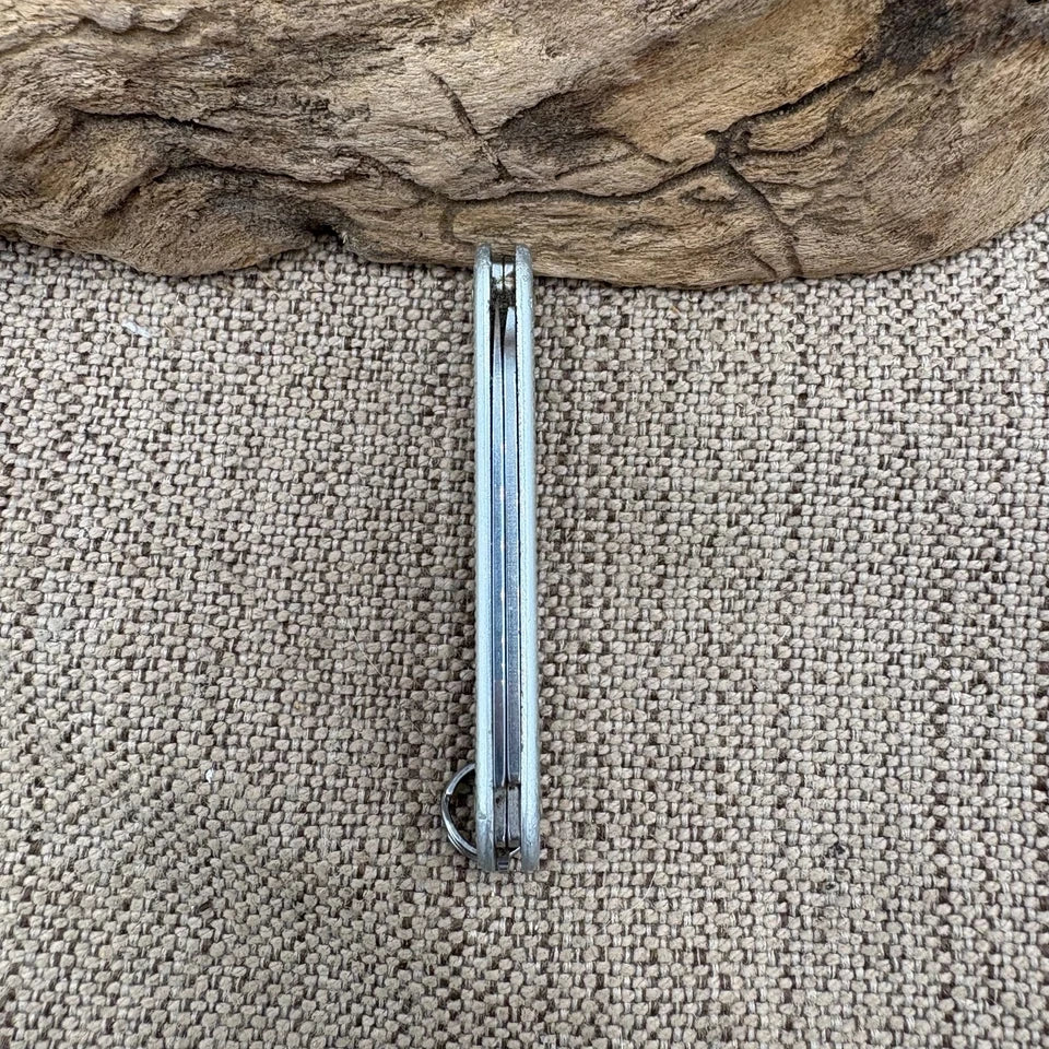 Victorinox Classic SD Alox Swiss Army Pocket Knife 0.6221.26 (193)