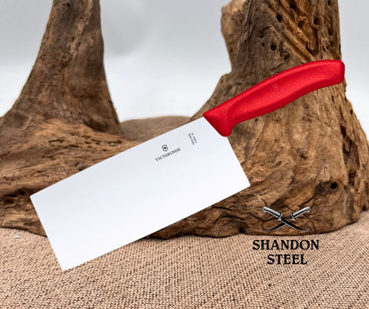 Victorinox Cleaver Red VN6856118G