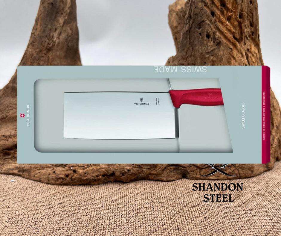 Victorinox Cleaver Red VN6856118G