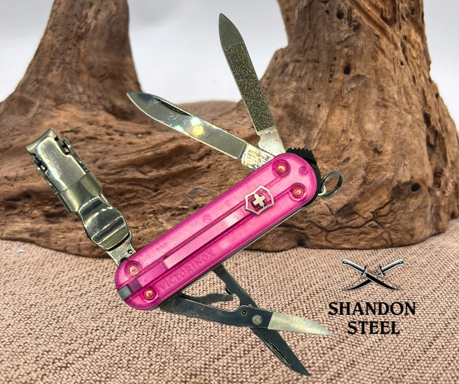 Victorinox NailClip 580 Swiss Army Knife - Translucent Pink Scissors, file (164)