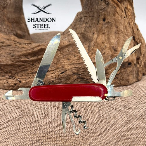 Victorinox Huntsman Swiss Army Knife Red Vintage Camping Hunting Fishing (94)