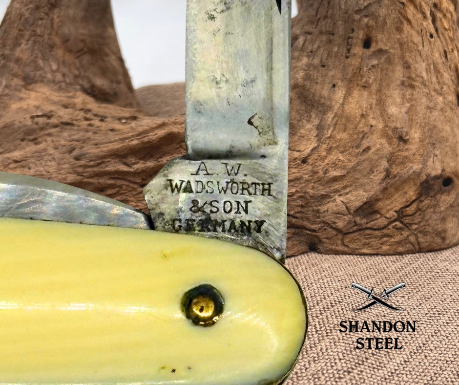 Vintage A.W. Wadsworth Germany Equal End Pen Carbon Steel Pocket Knife (174)