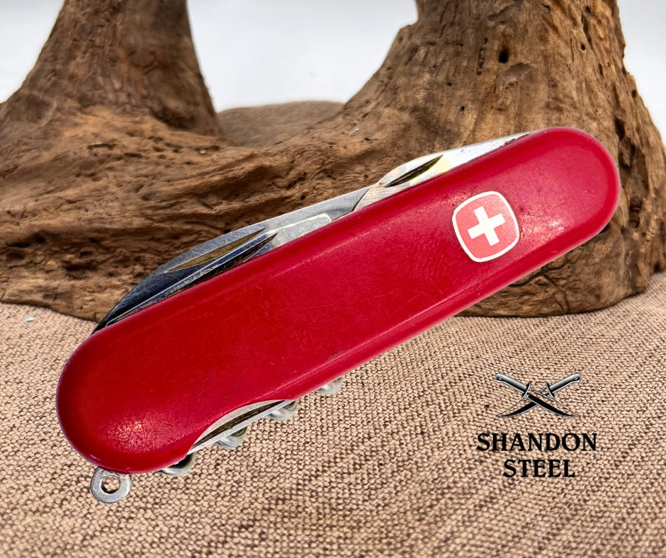 Wenger Swiss Army Master Fisherman Pocket Knife Cork Screw Awl Can Opener (52)