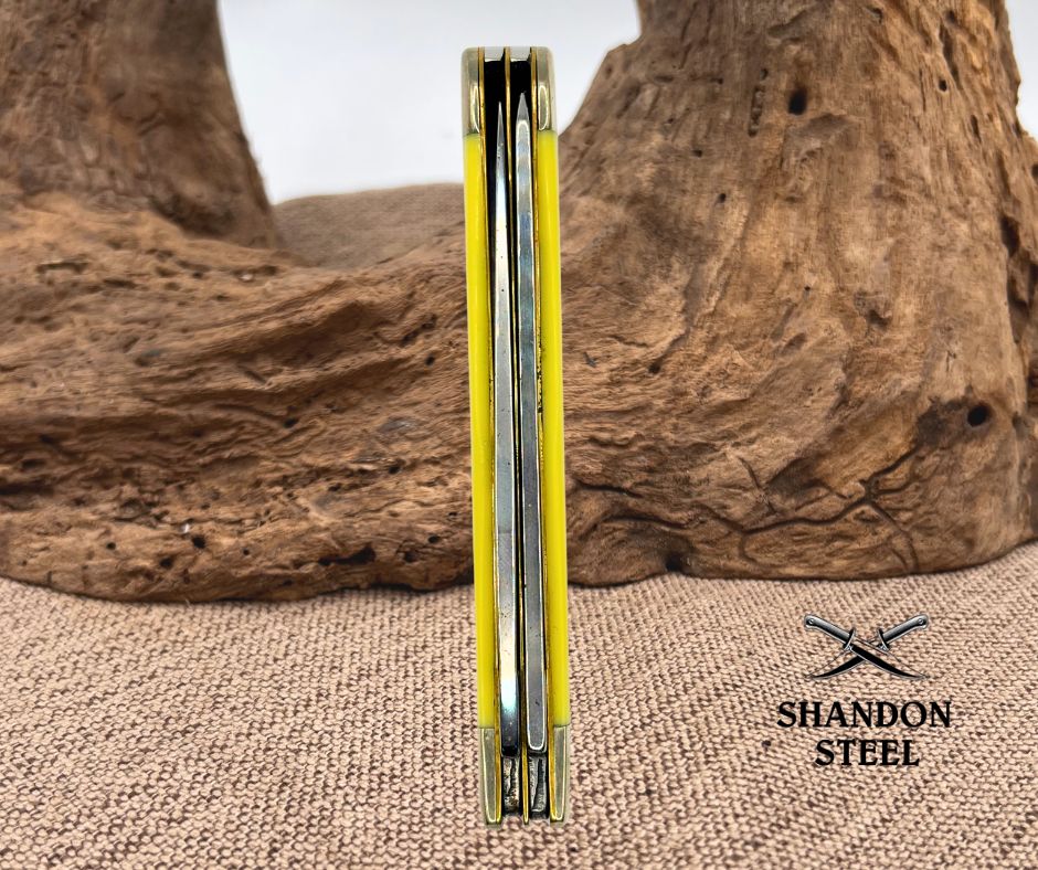Case XX Trapper 00161 Yellow Synthetic 2-Blade Carbon Steel Slipjoint 3254CS -22